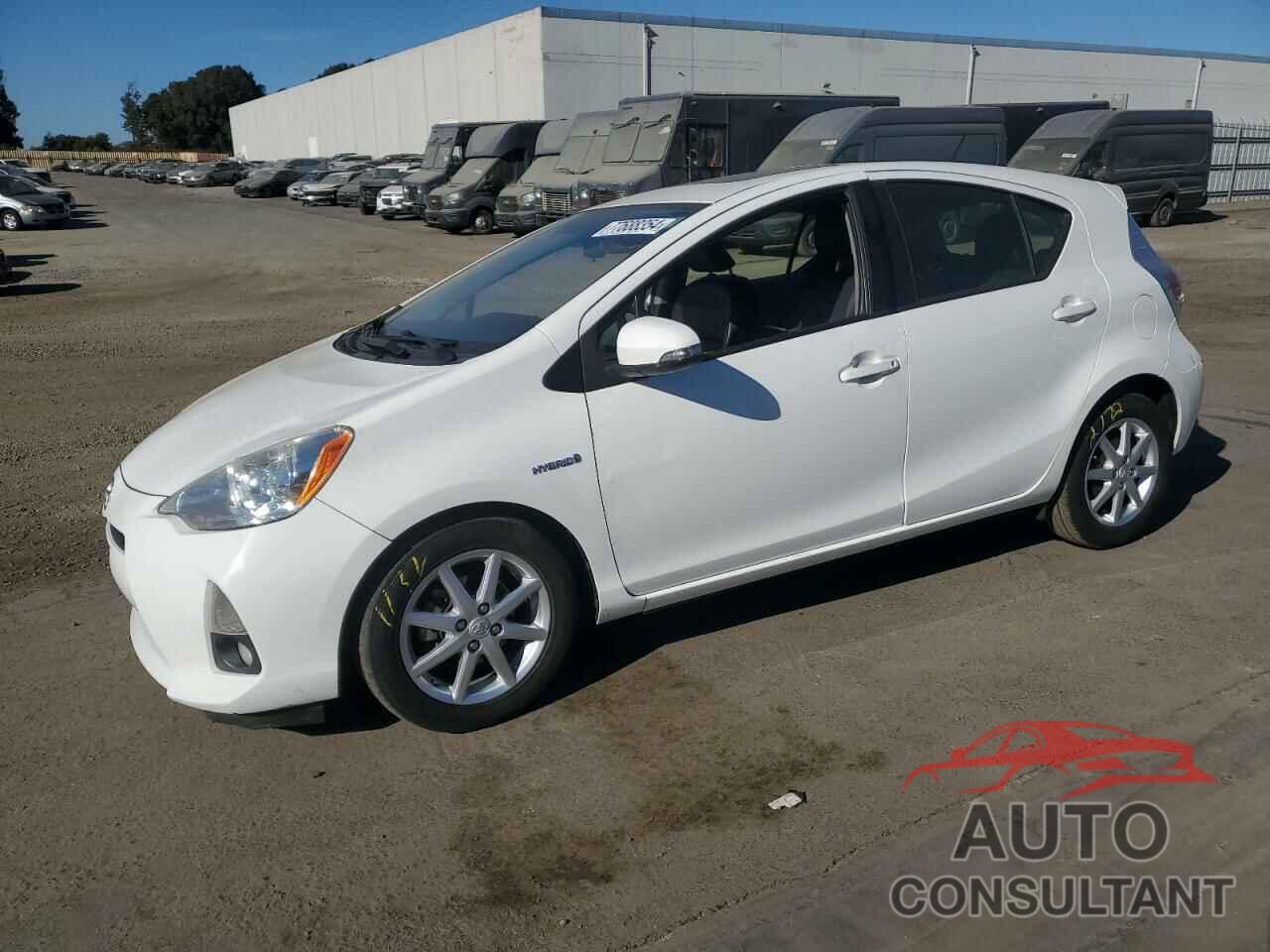 TOYOTA PRIUS 2013 - JTDKDTB32D1042398