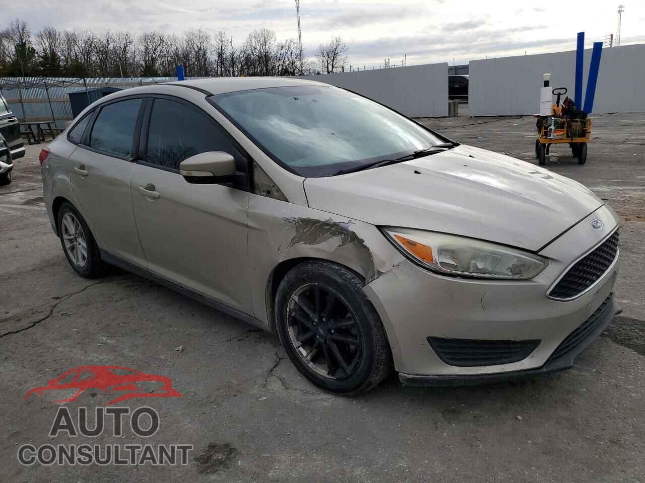 FORD FOCUS 2015 - 1FADP3F28FL368494