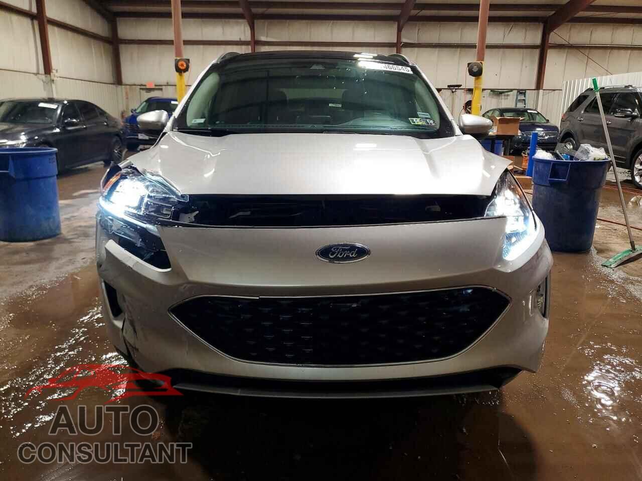 FORD ESCAPE 2020 - 1FMCU9J9XLUA39383