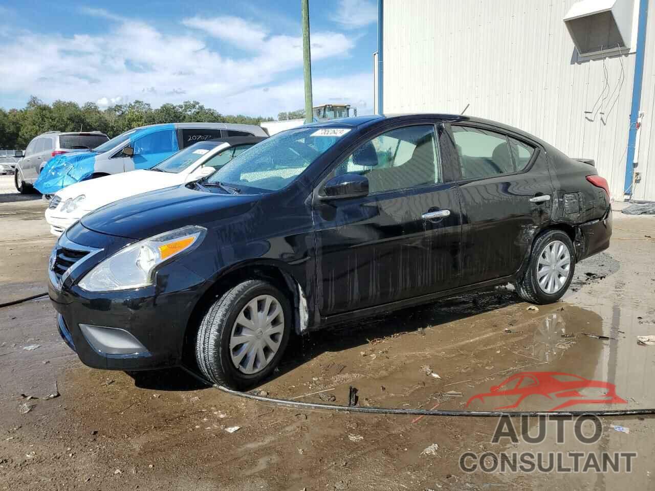 NISSAN VERSA 2018 - 3N1CN7APXJL803487