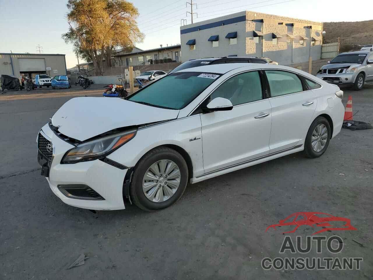 HYUNDAI SONATA 2016 - KMHE24L19GA020131