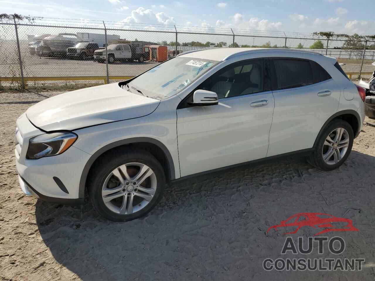 MERCEDES-BENZ GLA-CLASS 2016 - WDCTG4EB0GJ220392