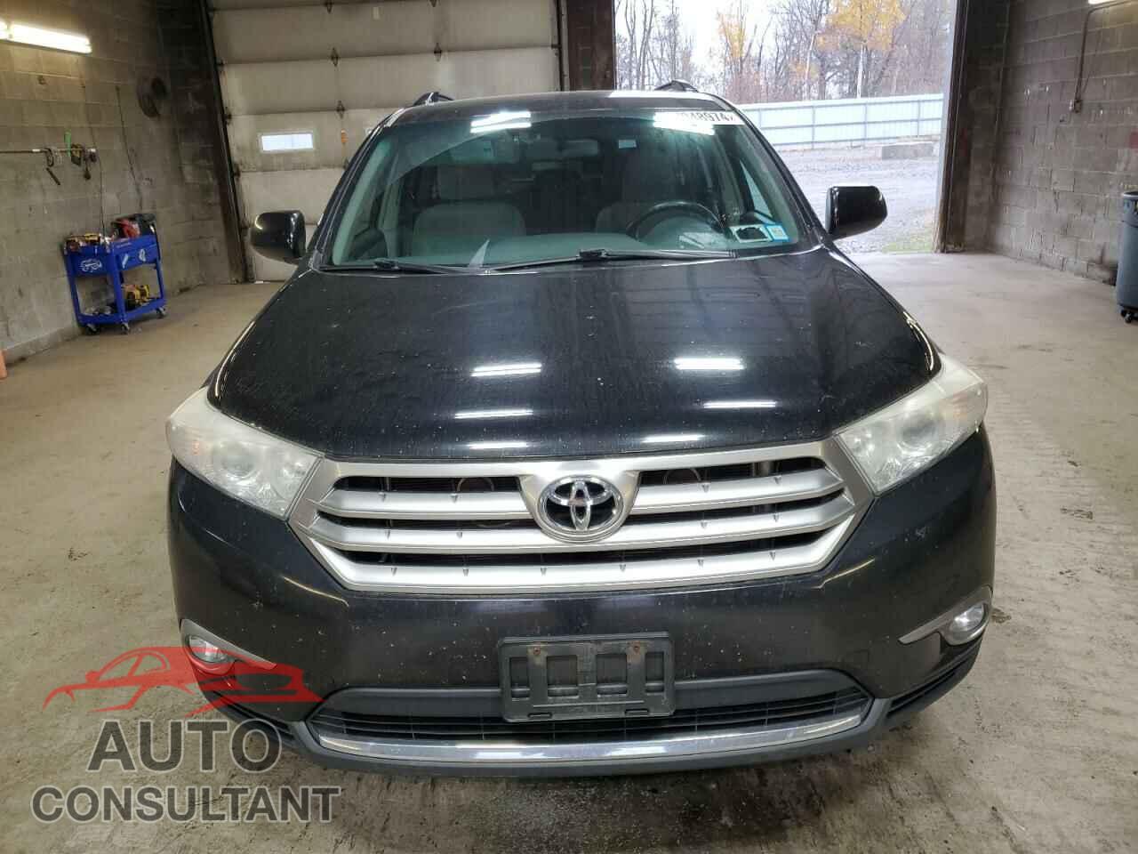 TOYOTA HIGHLANDER 2011 - 5TDZK3EH7BS045910