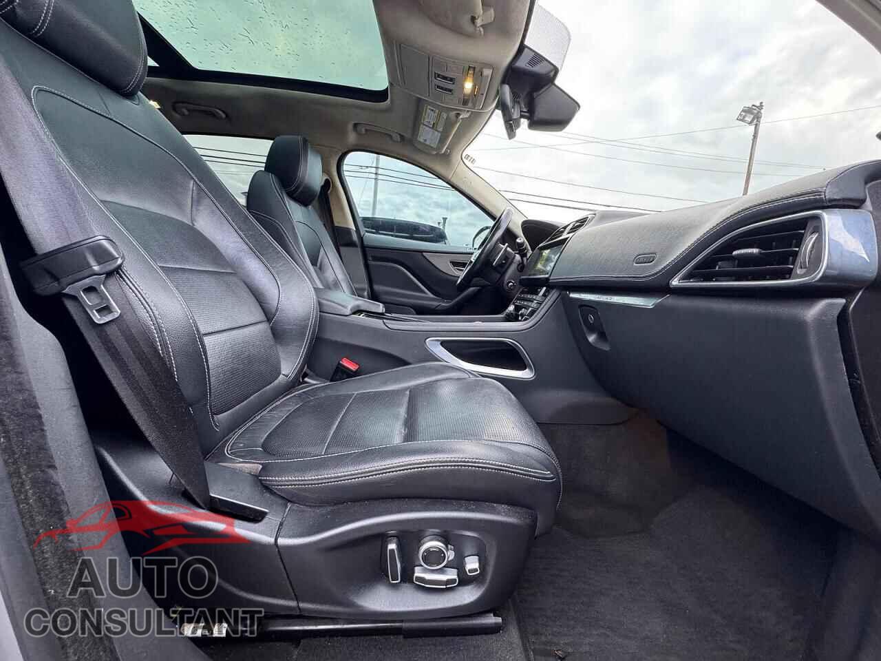 JAGUAR F-PACE 2020 - SADCP2FX2LA646748