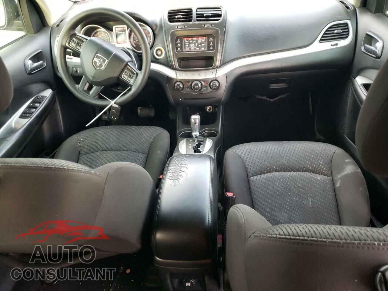 DODGE JOURNEY 2017 - 3C4PDCAB1HT696807