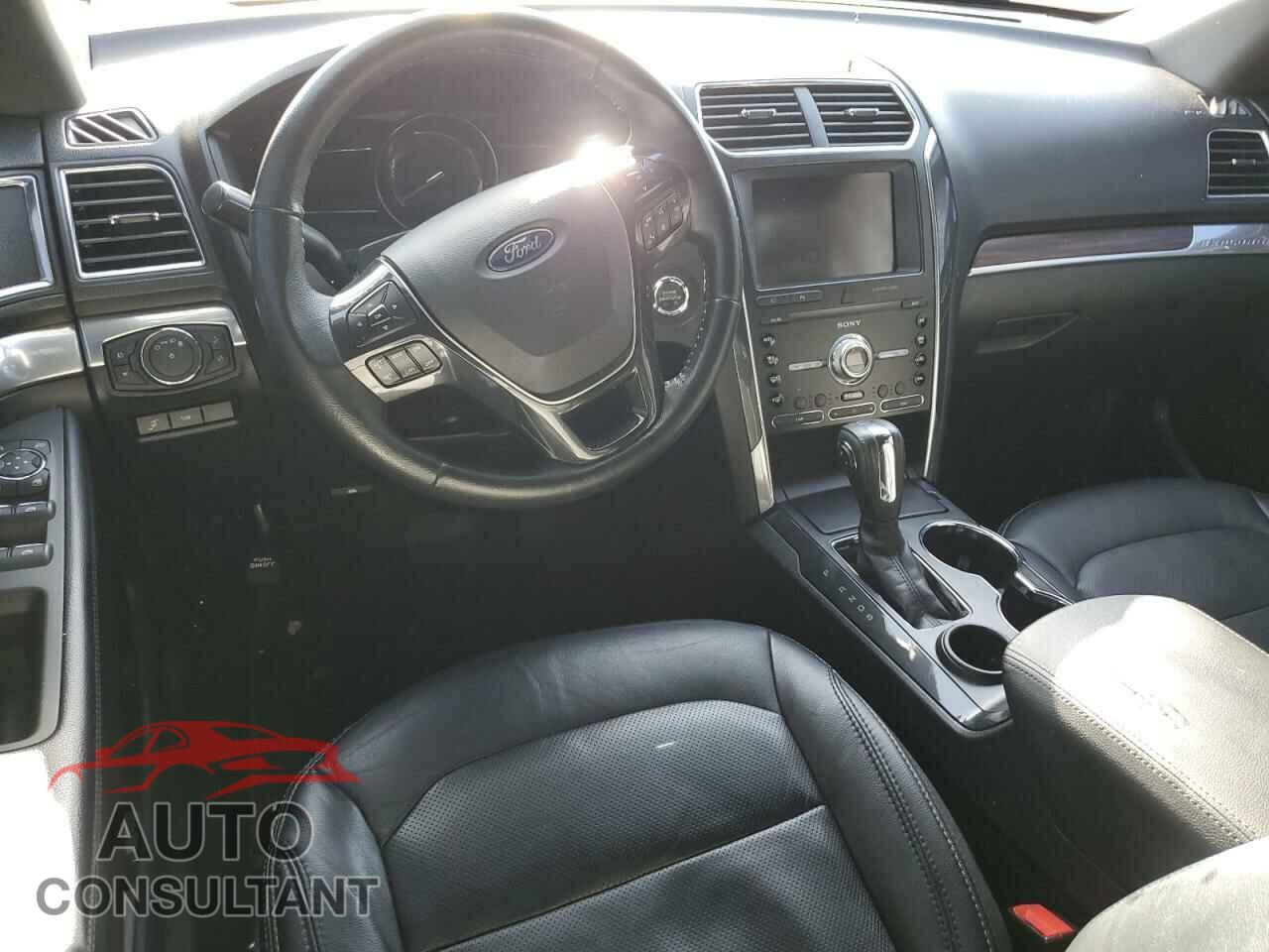 FORD EXPLORER 2019 - 1FM5K7F87KGB41675