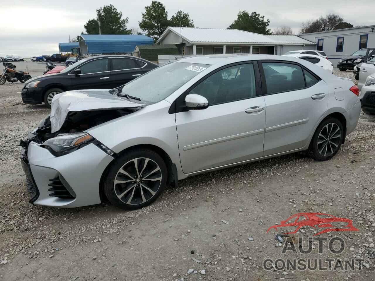 TOYOTA COROLLA 2018 - 5YFBURHE7JP793676