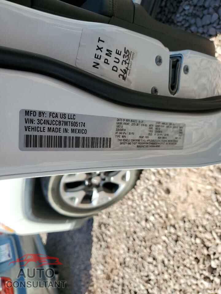 JEEP COMPASS 2021 - 3C4NJCCB7MT605174