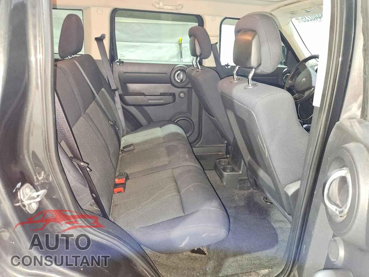 DODGE NITRO 2011 - 1D4PU4GX8BW517692