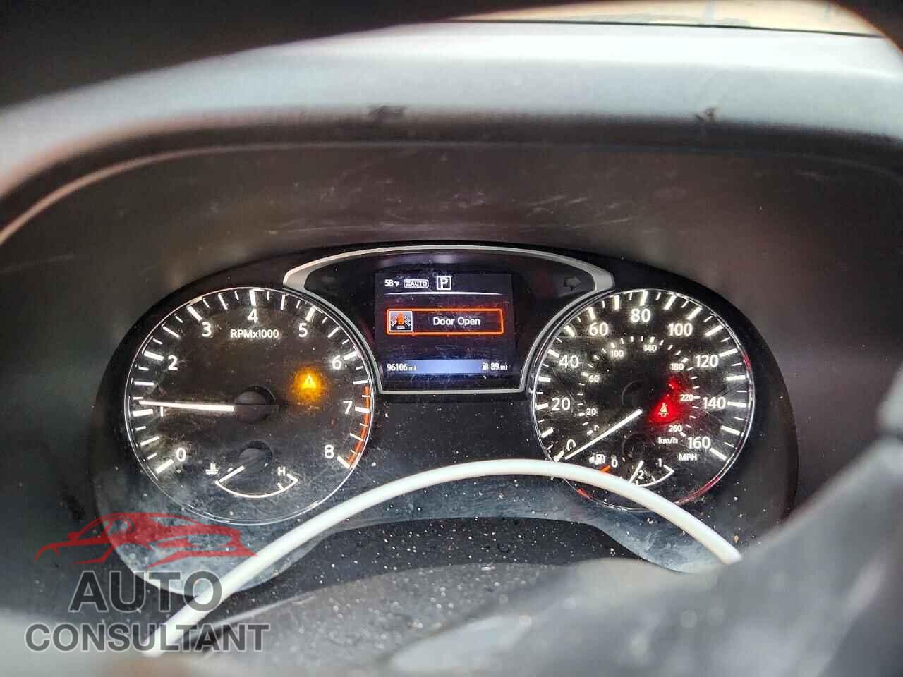 NISSAN PATHFINDER 2017 - 5N1DR2MM9HC694354