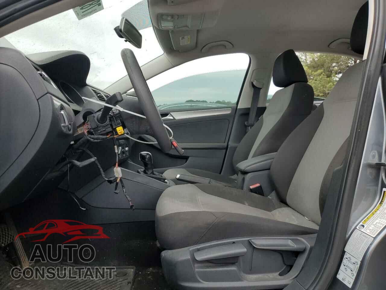 VOLKSWAGEN JETTA 2017 - 3VW2B7AJ7HM201046