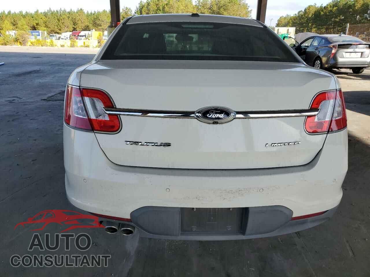 FORD TAURUS 2010 - 1FAHP2FW0AG170427