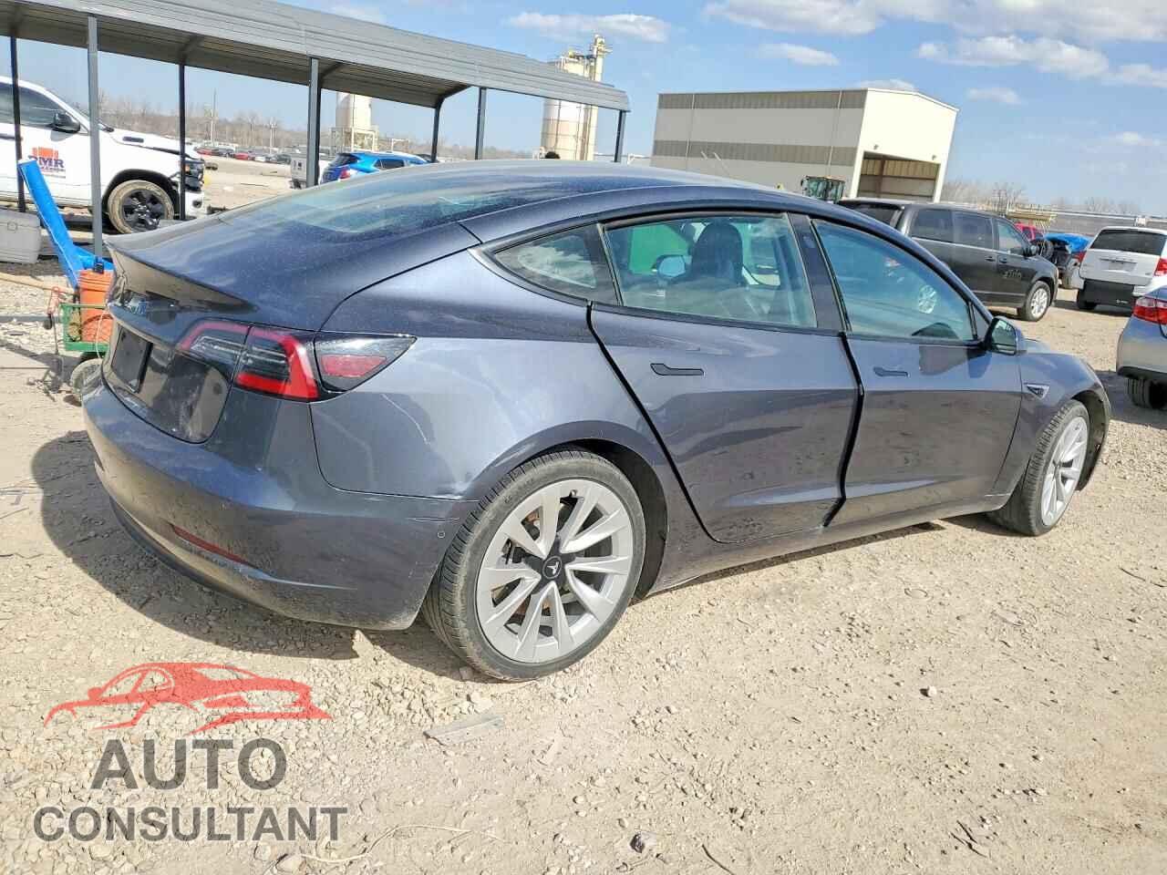 TESLA MODEL 3 2022 - 5YJ3E1EA0NF289086