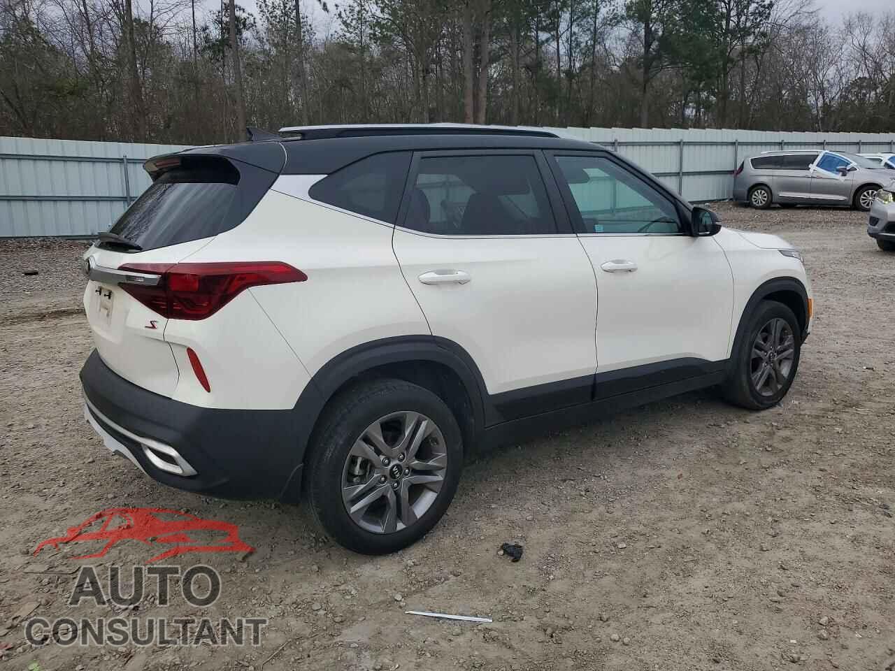 KIA SELTOS 2021 - KNDEU2AA6M7150785