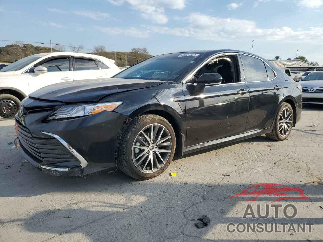 TOYOTA CAMRY 2024 - 4T1F11AKXRU880333