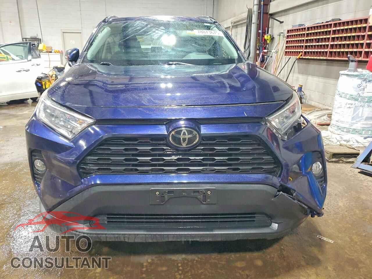 TOYOTA RAV4 2019 - JTMP1RFVXKD021470