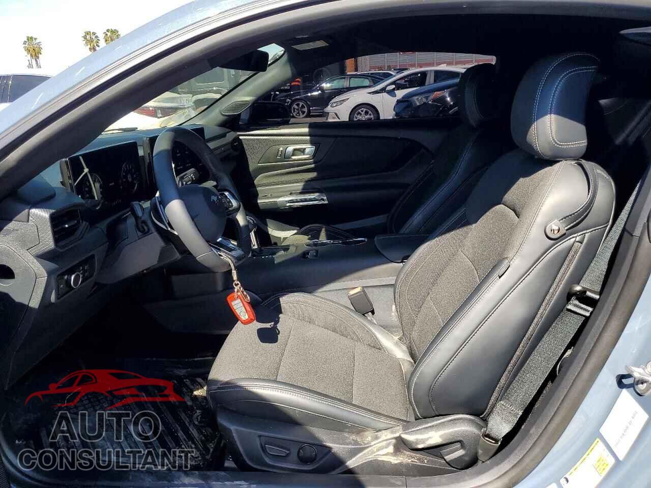 FORD MUSTANG 2025 - 1FA6P8CF8S5406429