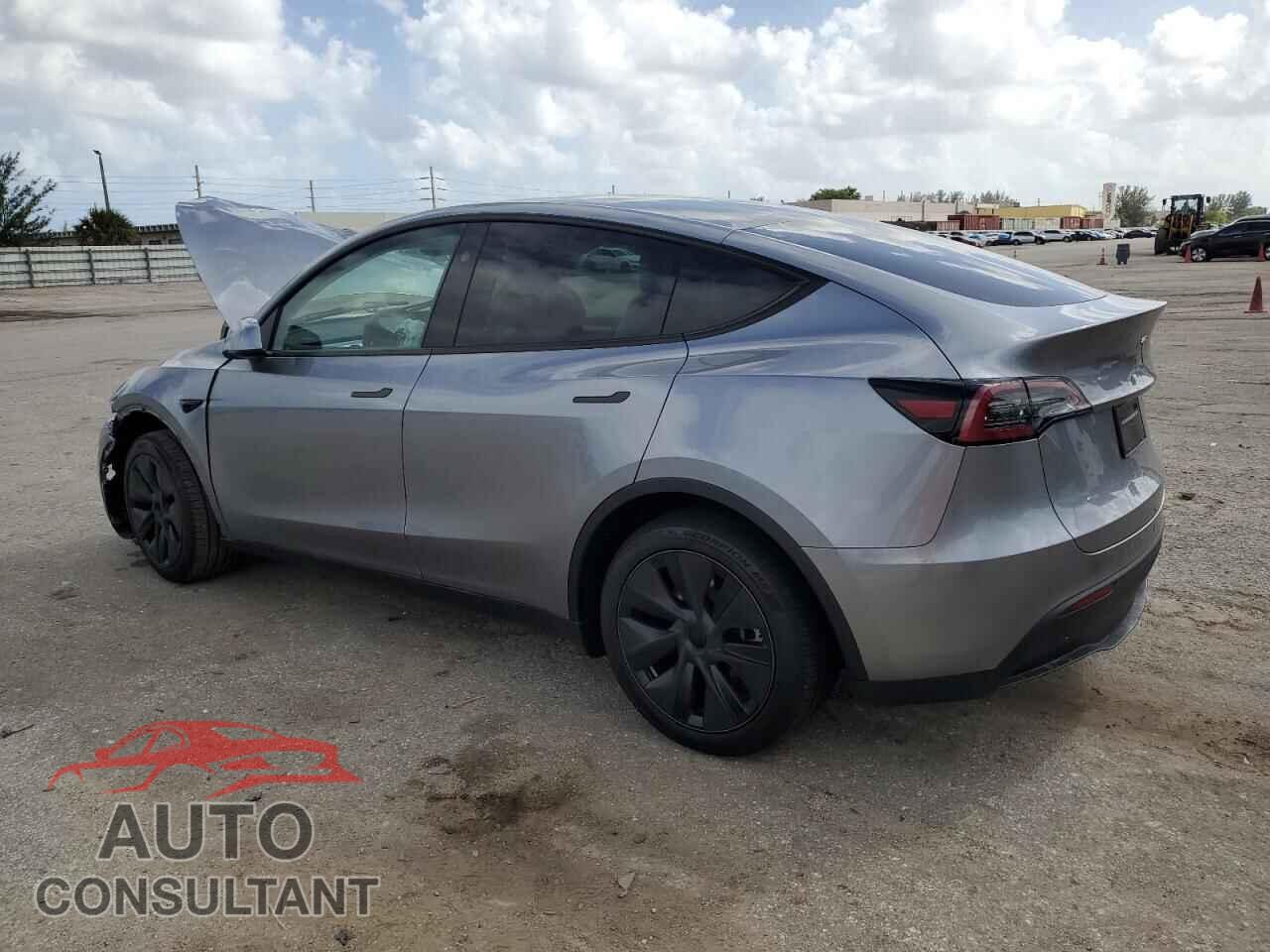 TESLA MODEL Y 2024 - 7SAYGDED4RA321930