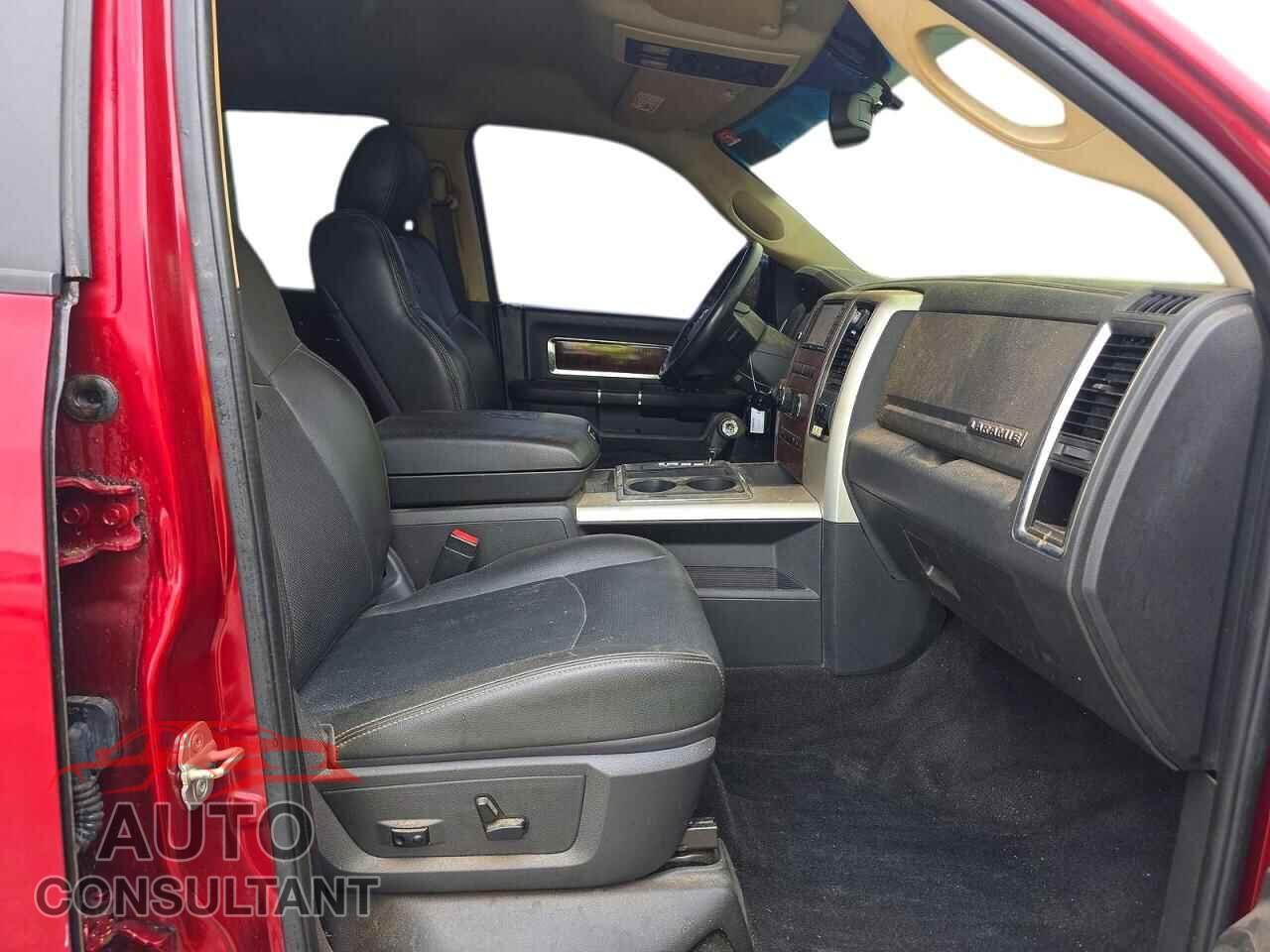 DODGE RAM 1500 2012 - 1C6RD7NT1CS229343