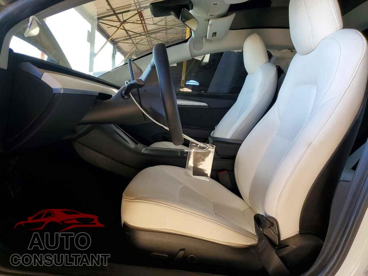 TESLA MODEL 3 2021 - 5YJ3E1EB5MF999995