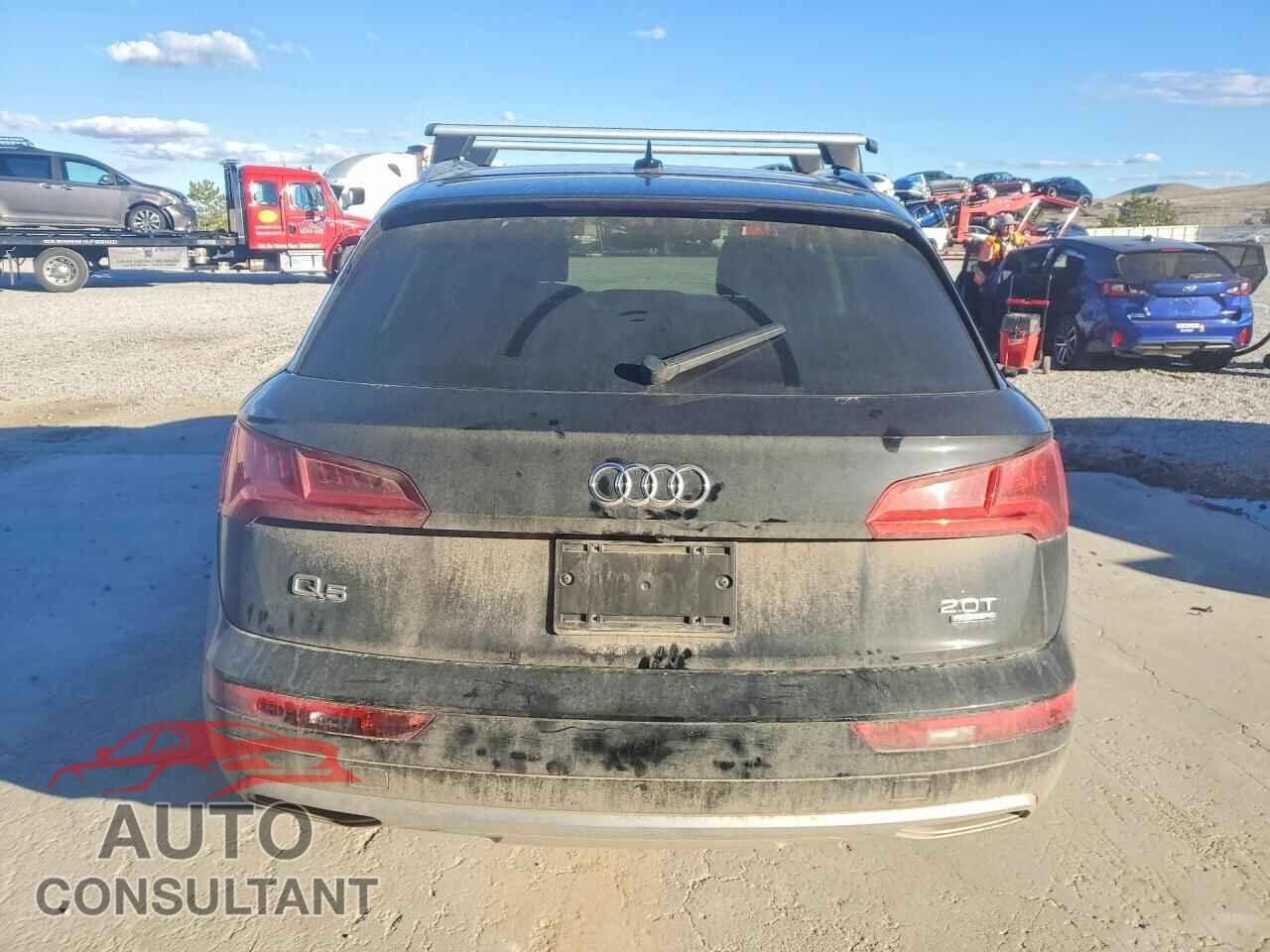 AUDI Q5 2018 - WA1ANAFY7J2106891