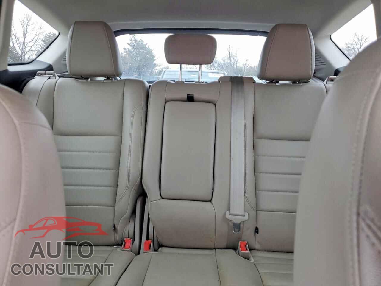 FORD CMAX 2013 - 1FADP5BU1DL535925