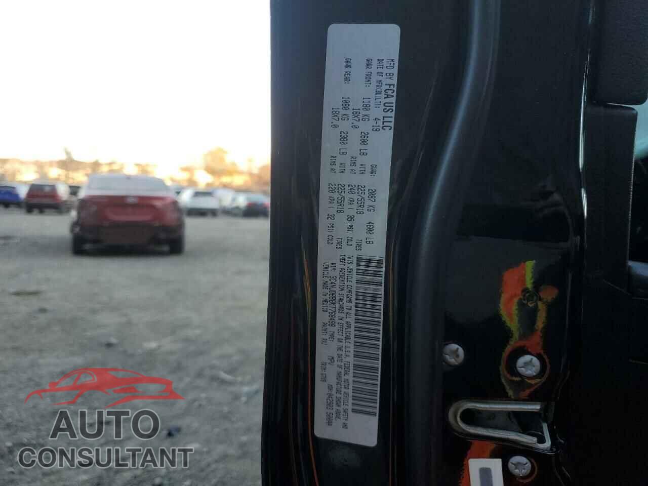 JEEP COMPASS 2019 - 3C4NJDBB8KT768498