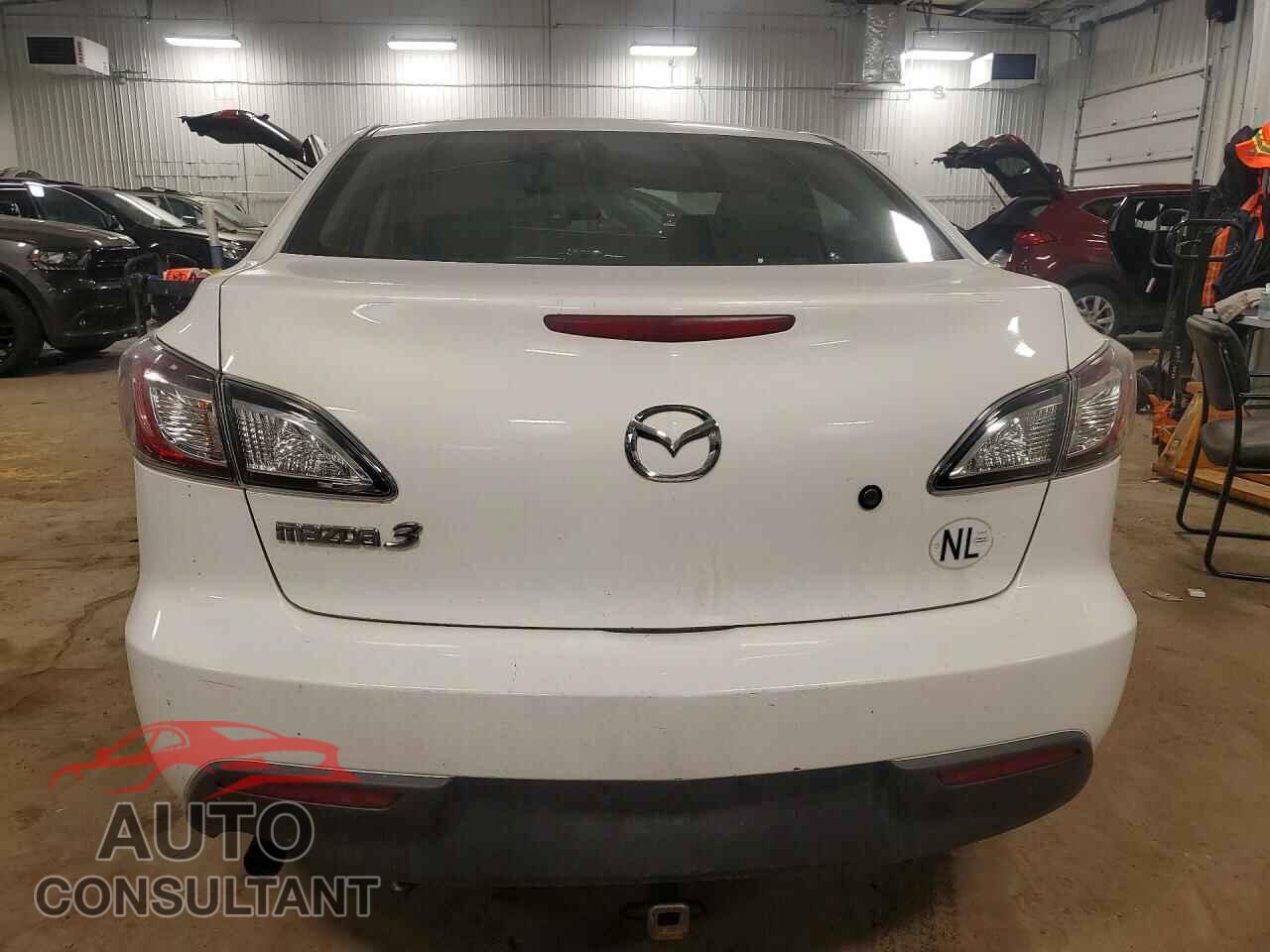 MAZDA 3 2010 - JM1BL1SF2A1295296