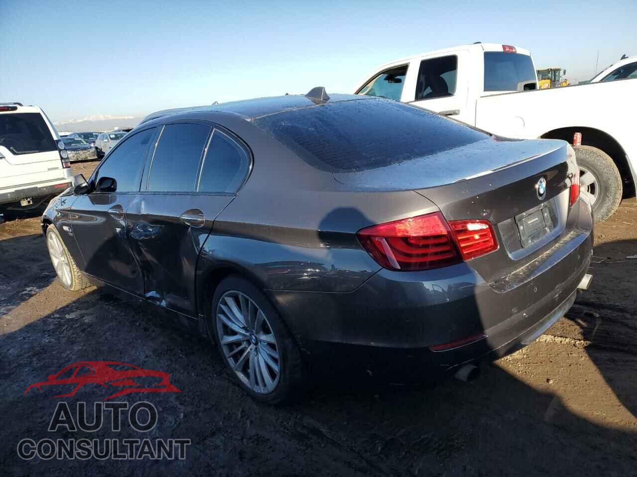 BMW 5 SERIES 2011 - WBAFU7C56BC780082