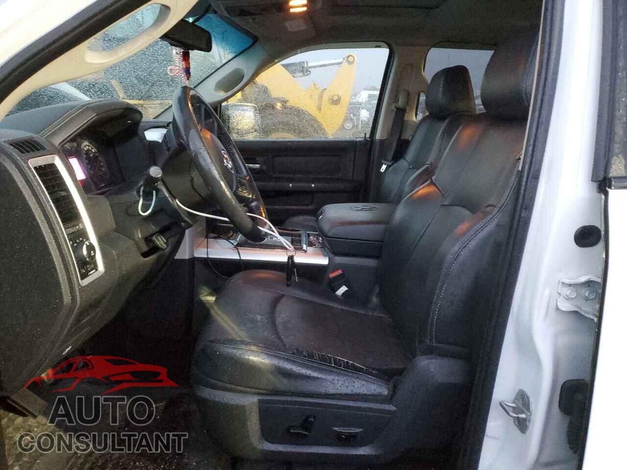 DODGE RAM 1500 2012 - 1C6RD7MT5CS262458