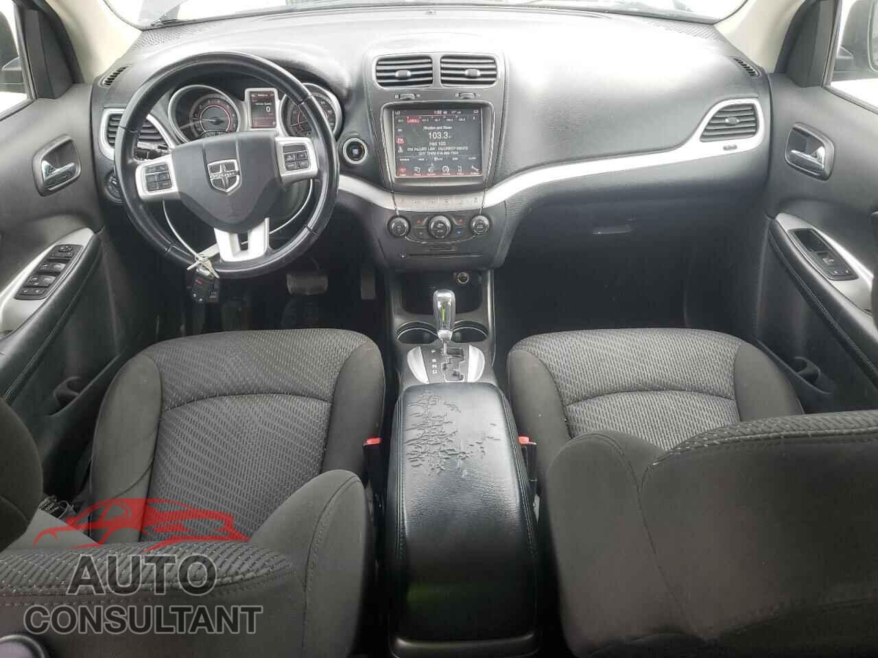 DODGE JOURNEY 2019 - 3C4PDCBB0KT863857