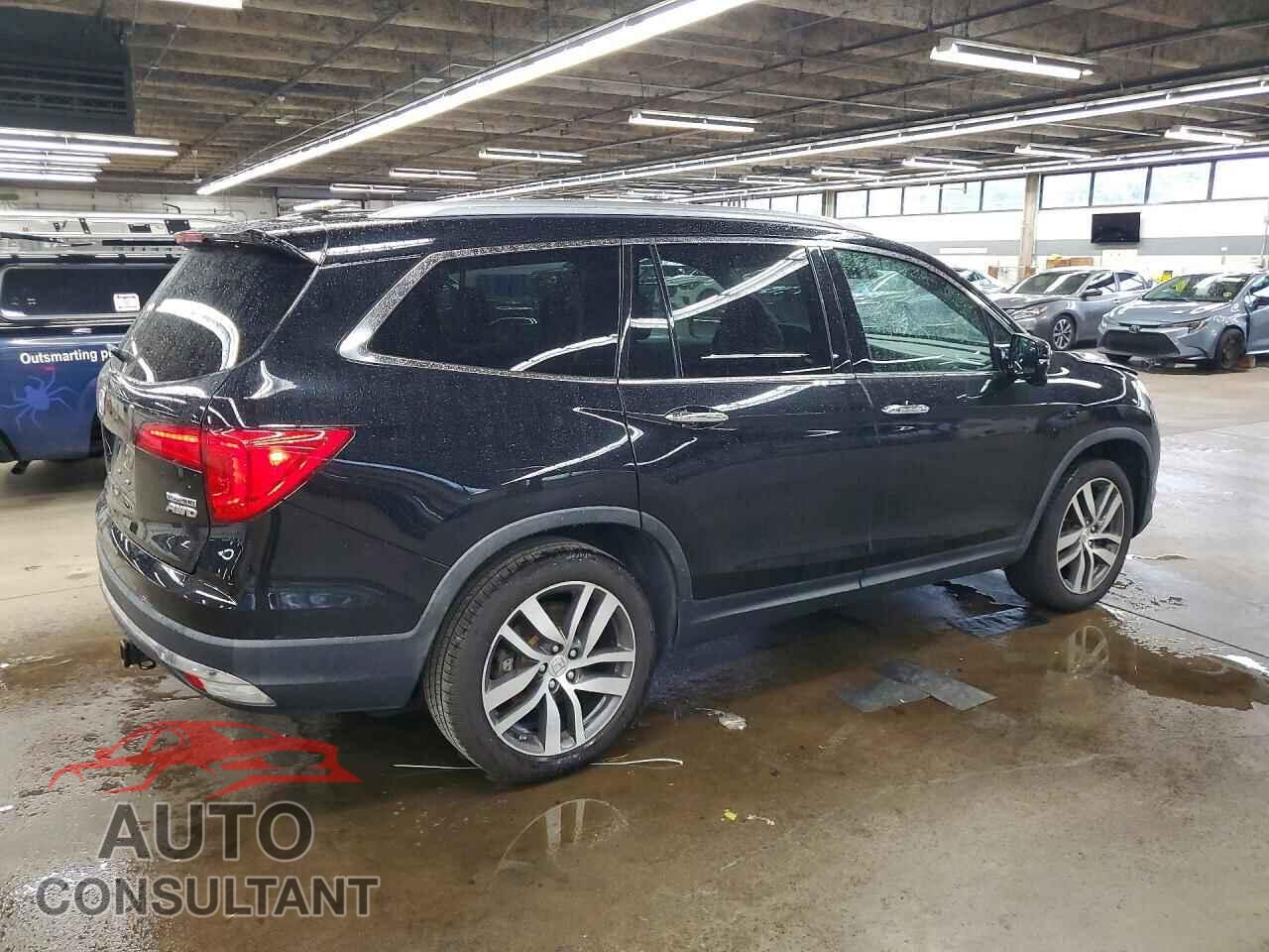HONDA PILOT 2017 - 5FNYF6H91HB027874