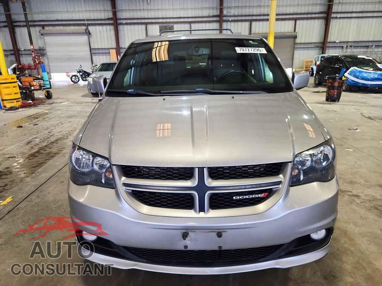 DODGE CARAVAN 2017 - 2C4RDGEG1HR681426