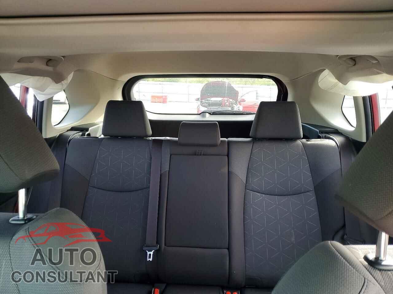 TOYOTA RAV4 2019 - JTMP1RFVXKD507549