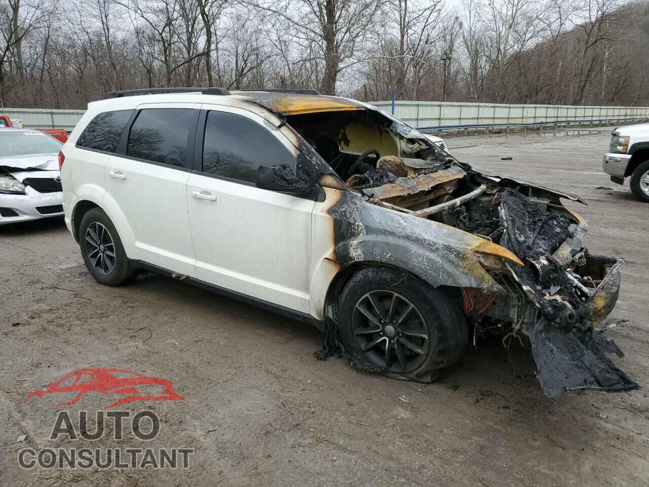 DODGE JOURNEY 2017 - 3C4PDCAB4HT683145
