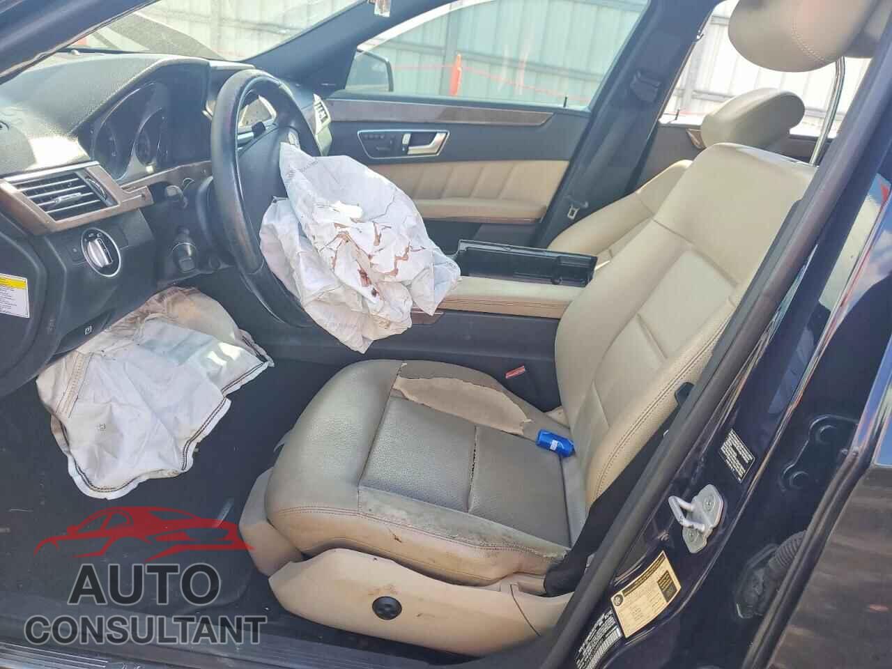 MERCEDES-BENZ E-CLASS 2012 - WDDHF5KB5CA588589