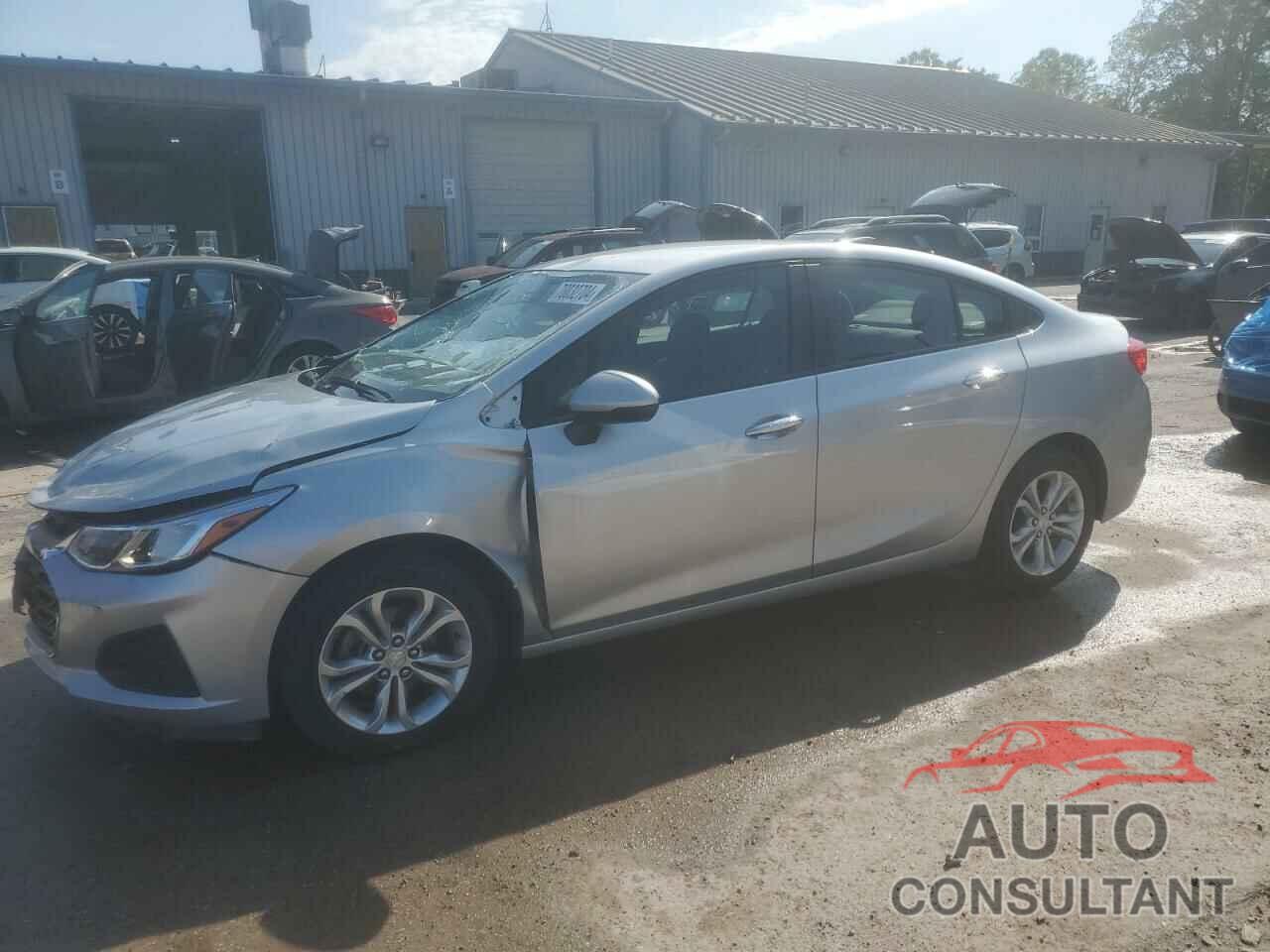 CHEVROLET CRUZE 2019 - 1G1BC5SM2K7152281