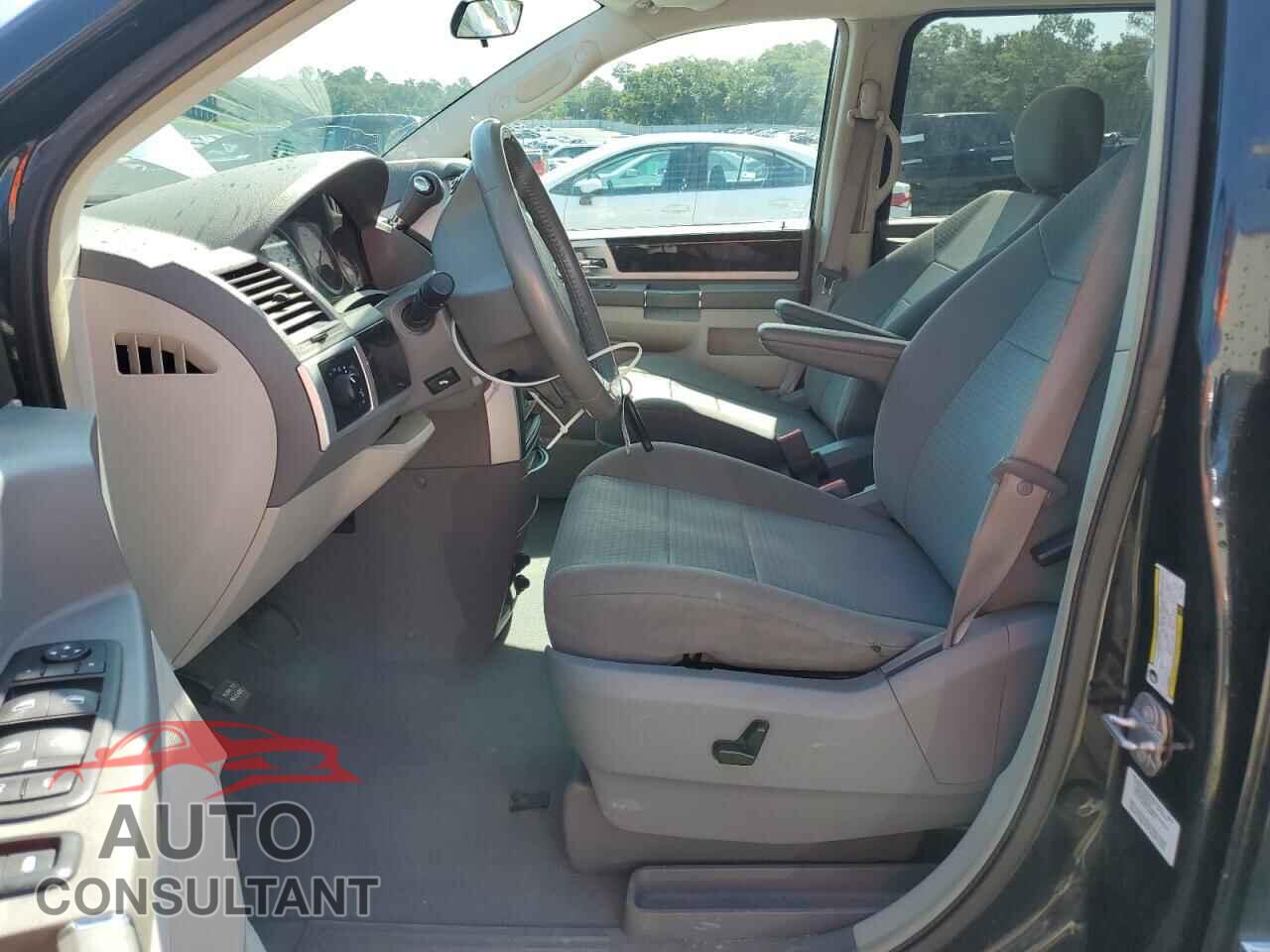 DODGE CARAVAN 2010 - 2D4RN5D14AR177637