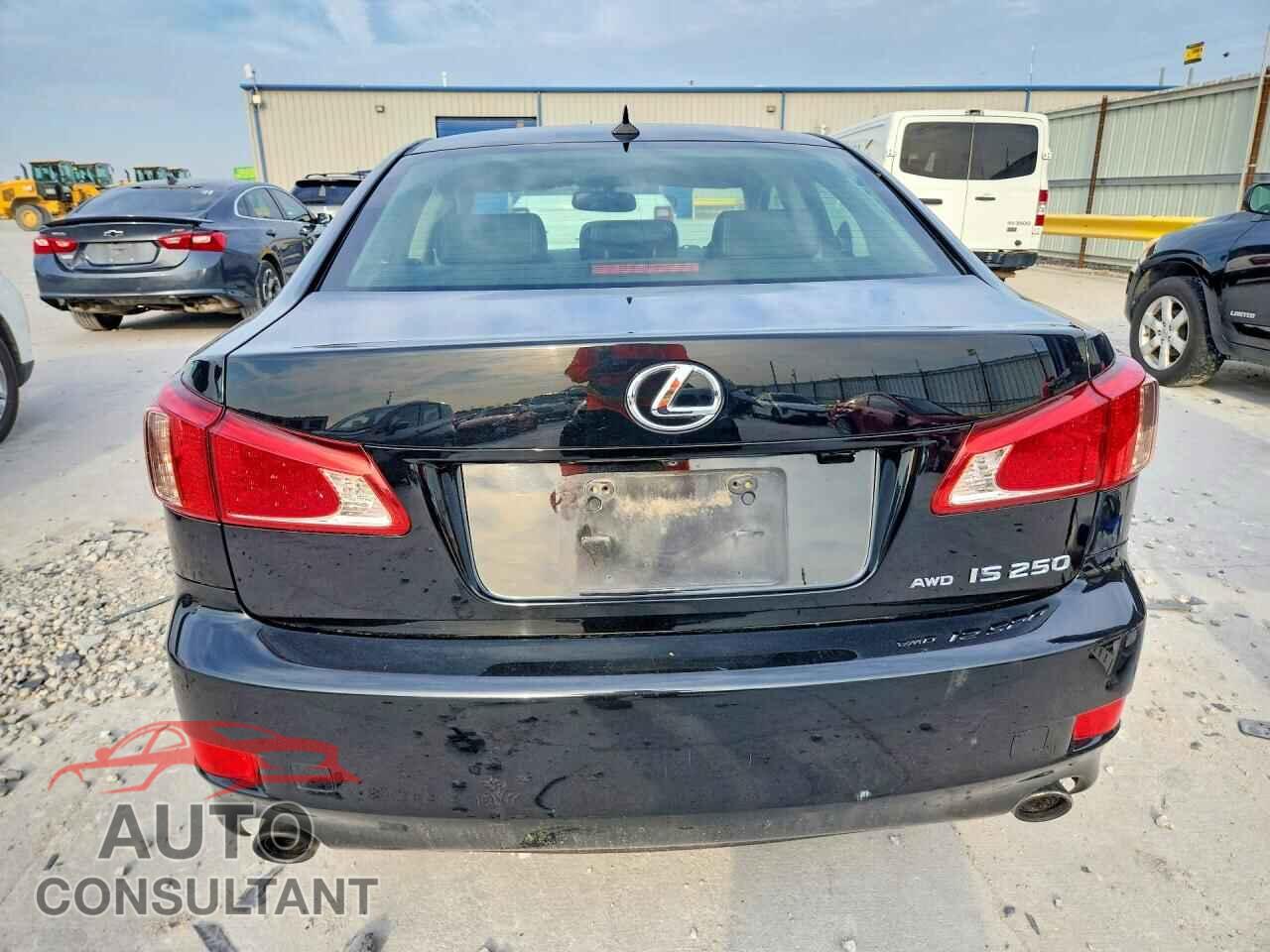LEXUS IS 2012 - JTHCF5C22C5057019