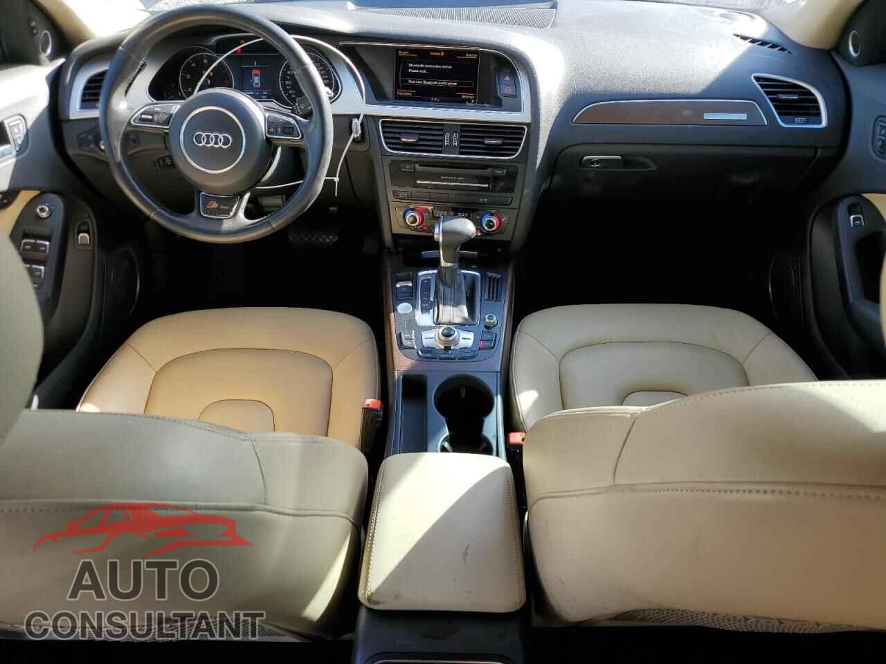 AUDI A4 2016 - WAUKFCFL4GN004329
