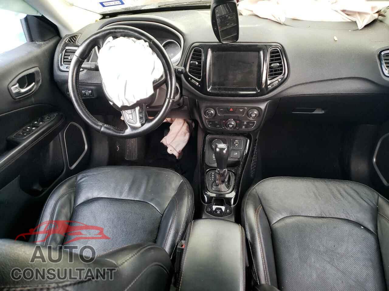 JEEP COMPASS 2020 - 3C4NJDCB6LT221424