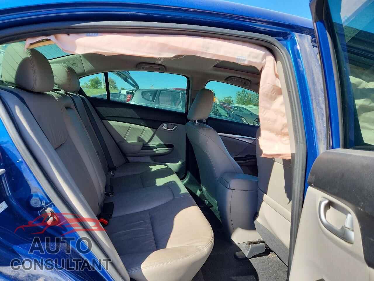 HONDA CIVIC 2013 - 19XFB2F96DE064031