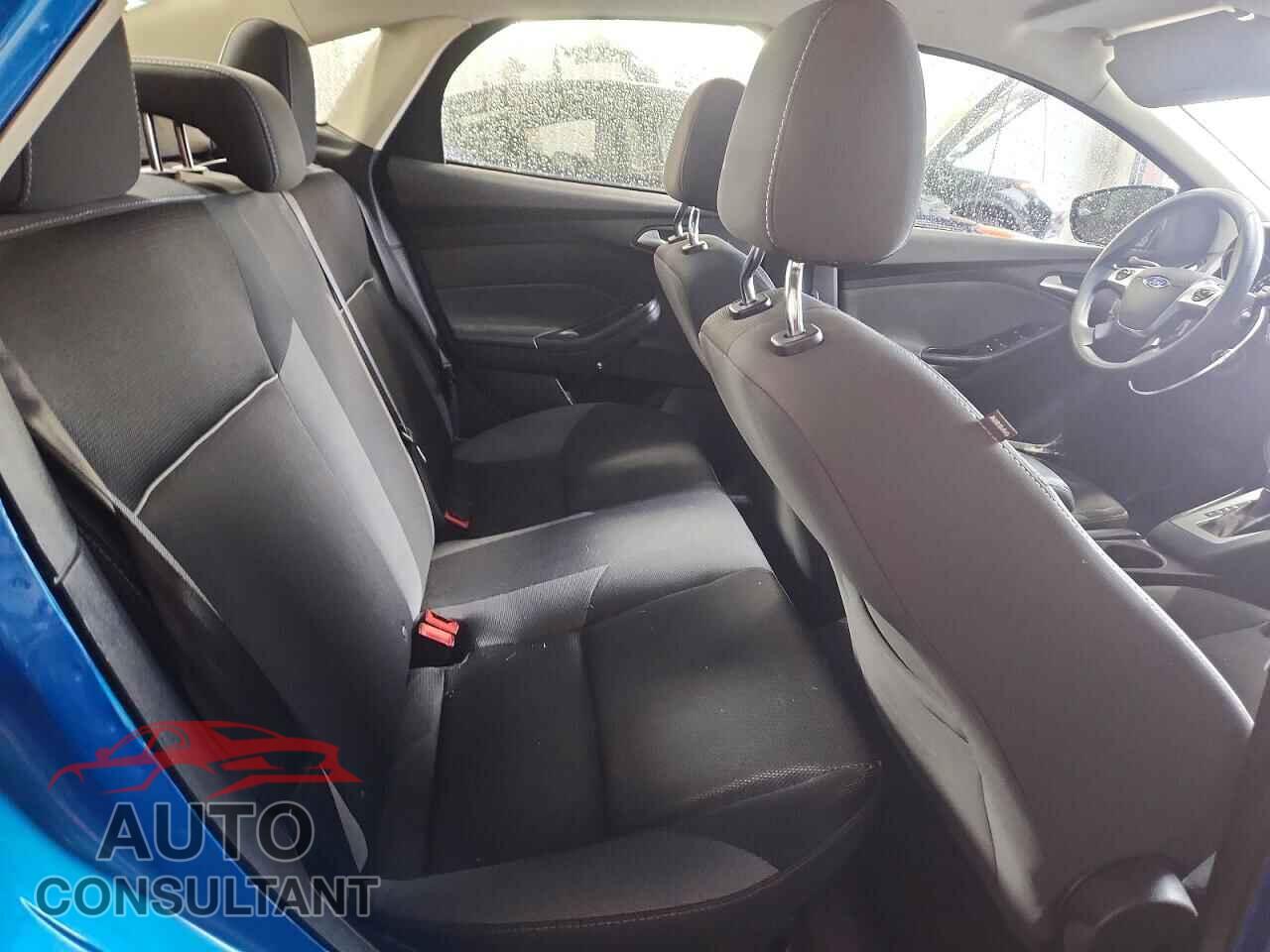 FORD FOCUS 2012 - 1FAHP3F26CL229929