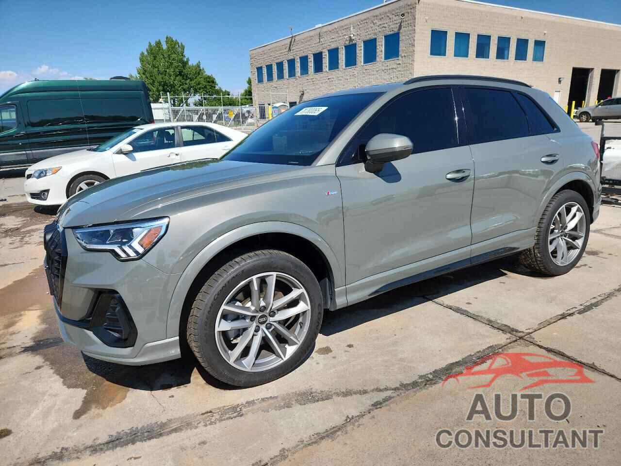 AUDI Q3 2023 - WA1EECF38P1128771
