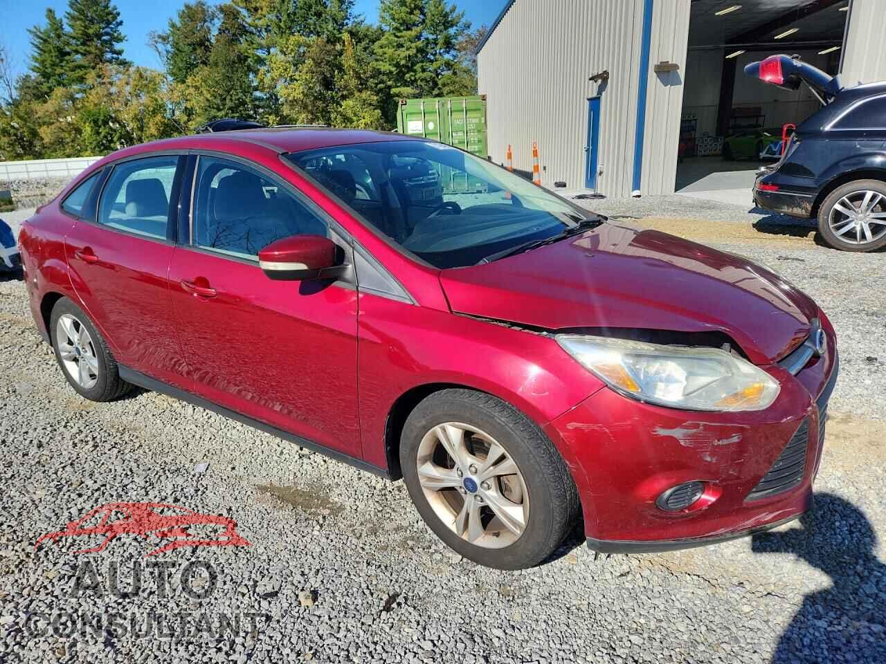 FORD FOCUS 2014 - 1FADP3F29EL194420