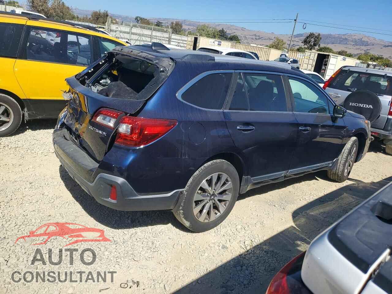 SUBARU OUTBACK 2018 - 4S4BSATC8J3202577