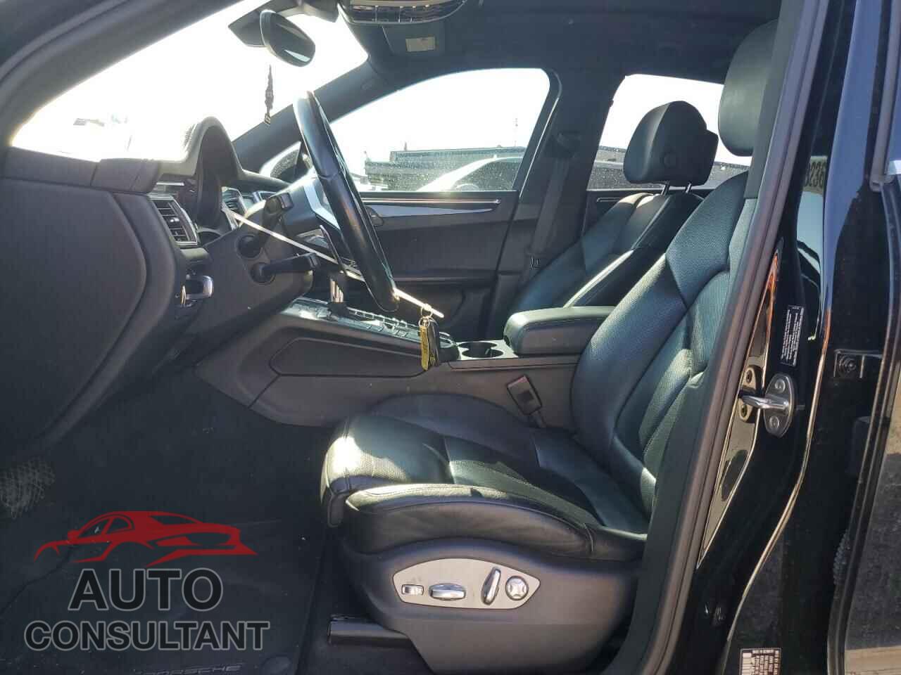 PORSCHE MACAN 2015 - WP1AB2A58FLB66485