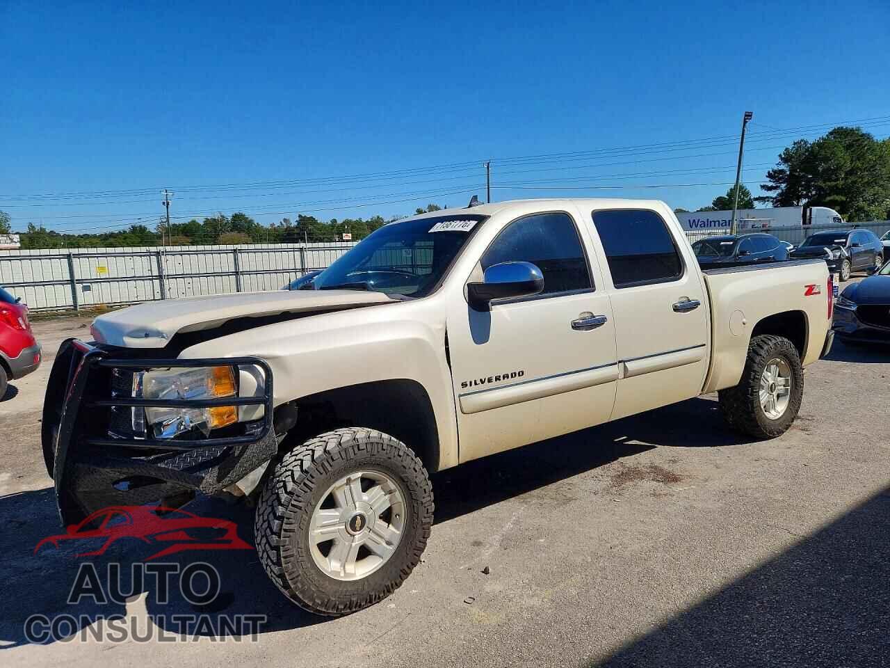 CHEVROLET SILVERADO 2013 - 3GCPCSE05DG150357