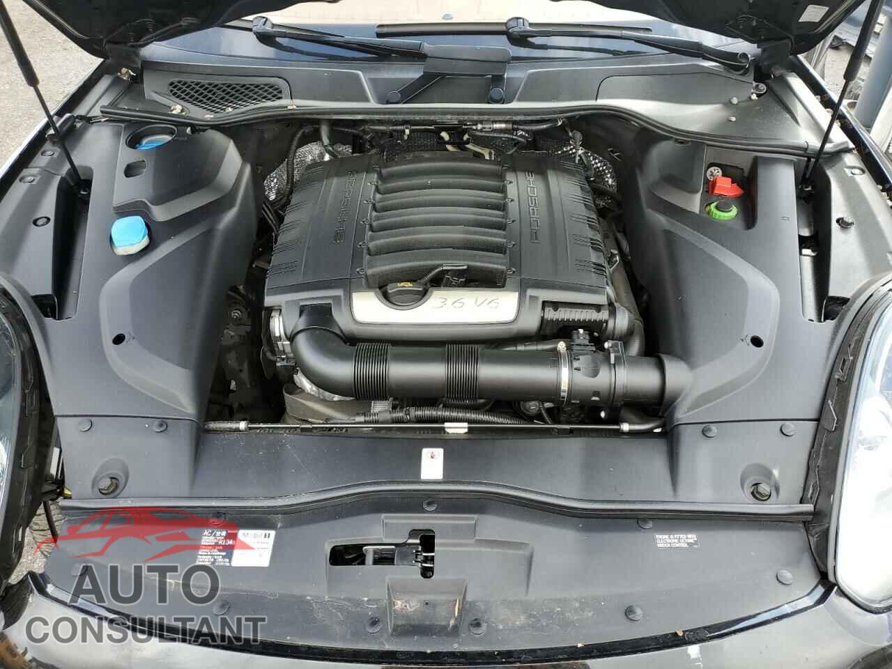 PORSCHE CAYENNE 2016 - WP1AA2A2XGKA10500