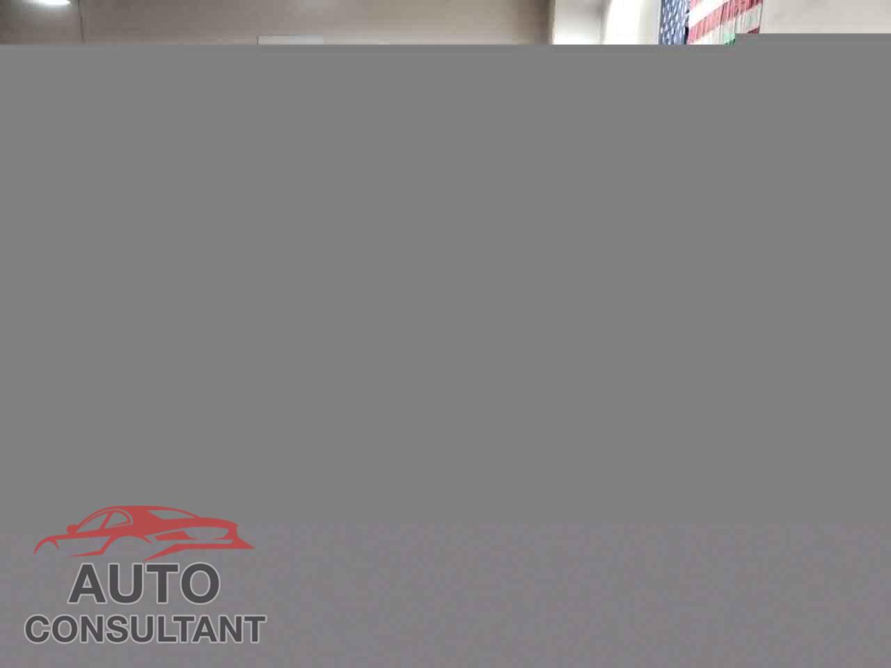 NISSAN PATHFINDER 2017 - 5N1DR2MM2HC622590